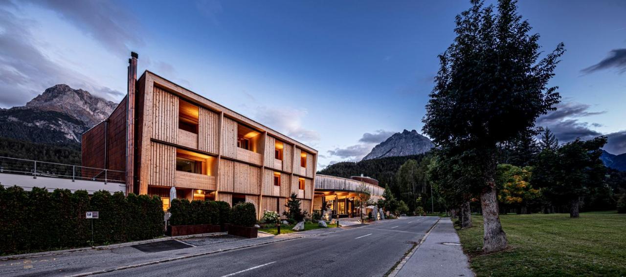 Hotel Arnica Scuol - Adults Only Exterior photo